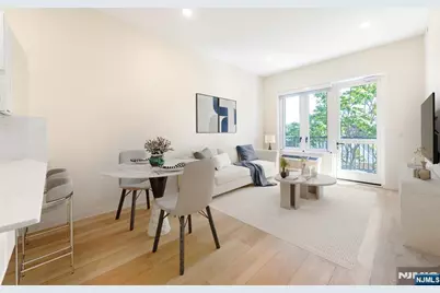 51 Queen Anne Road 305 #305, Bogota, NJ 07603 - Photo 4