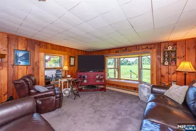 41-87 Mountain Road, Hamburg, NJ 07419 - Photo 12