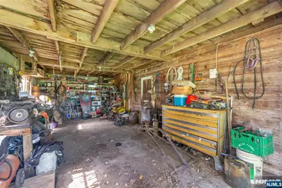 41-87 Mountain Road, Hamburg, NJ 07419 - Photo 22