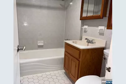 199 Darwin Avenue A #A, Rutherford, NJ 07070 - Photo 6