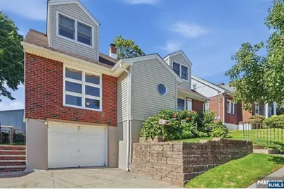 270 Coolidge Avenue, Hasbrouck Heights, NJ 07604 - Photo 38