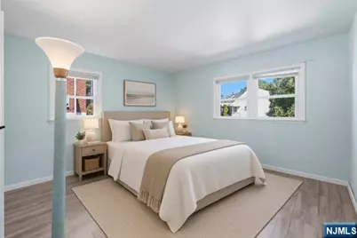 270 Coolidge Avenue, Hasbrouck Heights, NJ 07604 - Photo 14