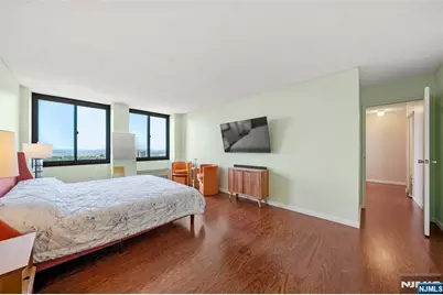 200 Winston Drive 2403 #2403, Cliffside Park, NJ 07010 - Photo 18