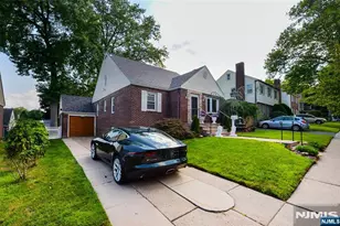 56 Dohrman Ave, Teaneck Township, NJ 07666 - Photo 1