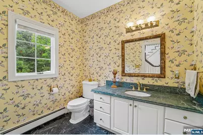 580 Brookside Avenue, Allendale, NJ 07401 - Photo 10