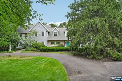 580 Brookside Avenue, Allendale, NJ 07401 - Photo 4