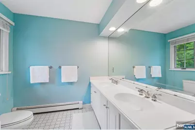 580 Brookside Avenue, Allendale, NJ 07401 - Photo 28