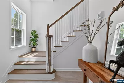 197 Roosevelt Drive, Wood Ridge, NJ 07075 - Photo 10