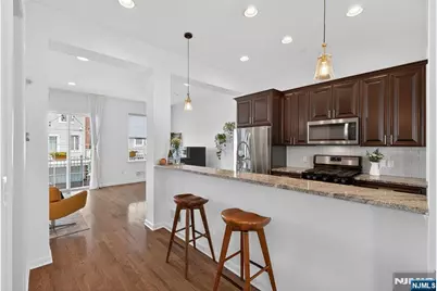 197 Roosevelt Drive, Wood Ridge, NJ 07075 - Photo 12