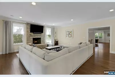 42 Warren Lane, Alpine, NJ 07620 - Photo 12
