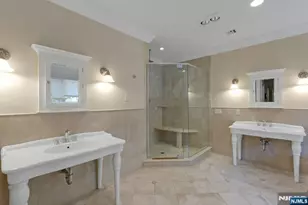 42 Warren Ln, Alpine, NJ 07620 - Photo 14