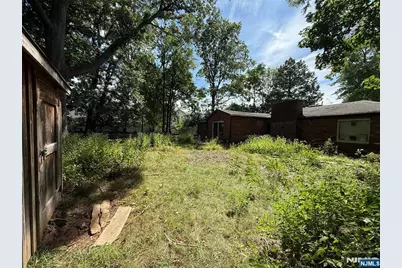 380 5th Court, River Edge, NJ 07661 - Photo 6