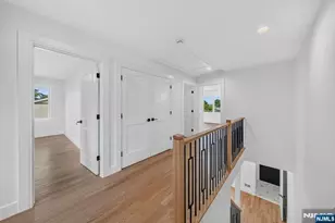 85-87 Echo Pl, Elmwood Park, NJ 07407 - Photo 14