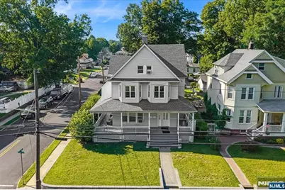 68 Tenafly Road, Englewood, NJ 07631 - Photo 28