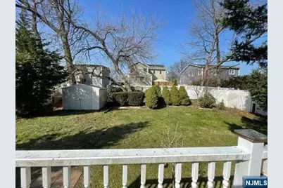 263 Phelps Avenue, Bergenfield, NJ 07621 - Photo 12