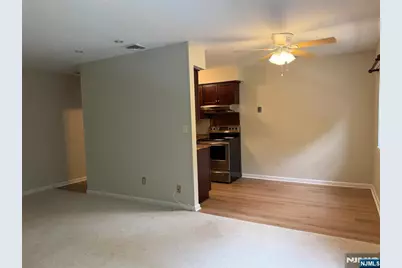 358 Maple 4 #4, Oradell, NJ 07649 - Photo 8