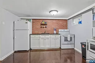 513 Chestnut Pl, Teaneck Township, NJ 07666 - Photo 26