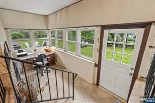 513 Chestnut Pl, Teaneck Township, NJ 07666 - Photo 10