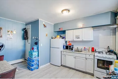 37 Newark Pompton Turnpike, Little Falls Township, NJ 07424 - Photo 8