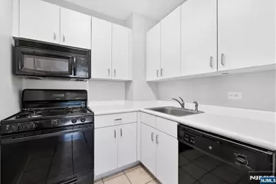 45 S River Drive 808 #808, Jersey City, NJ 07310 - Photo 16