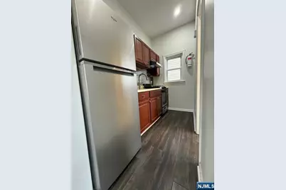 40 Washington Avenue 2B #2B, Belleville, NJ 07109 - Photo 6