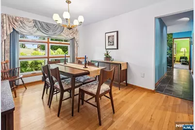 45 Sunset Road, Bloomingdale, NJ 07403 - Photo 8