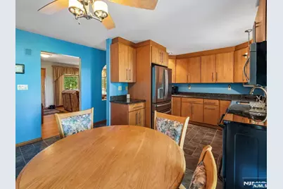 45 Sunset Road, Bloomingdale, NJ 07403 - Photo 12