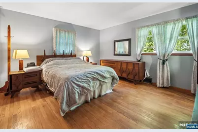 45 Sunset Road, Bloomingdale, NJ 07403 - Photo 18