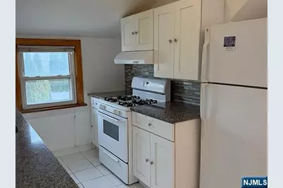 179 Trimble Avenue, Clifton, NJ 07011 - Photo 2