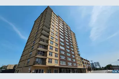 201 Bridge Plaza 9G #9G, Fort Lee, NJ 07024 - Photo 10