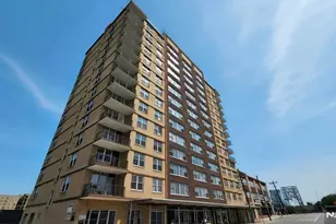 201 Bridge Plaza 9G, Fort Lee, NJ 07024 - Photo 10