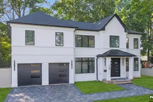 389 Mercer Ave, River Edge, NJ 07661 - Photo 1