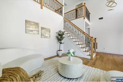 389 Mercer Avenue, River Edge, NJ 07661 - Photo 6
