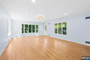 601 Iroquois St, Oradell, NJ 07649 - Photo 12