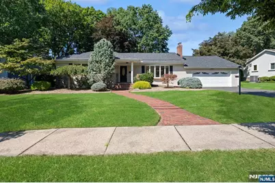 601 Iroquois Street, Oradell, NJ 07649 - Photo 1