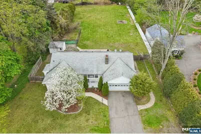 921 Linwood Avenue, Ridgewood, NJ 07450 - Photo 2