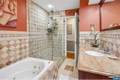 921 Linwood Avenue, Ridgewood, NJ 07450 - Photo 24