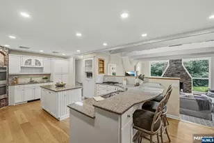 10 Baker Ct, Ramsey, NJ 07446 - Photo 14