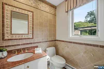 10 Baker Court, Ramsey, NJ 07446 - Photo 32