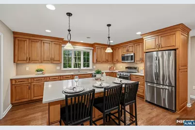 66 Nottingham Road, Ramsey, NJ 07446 - Photo 6
