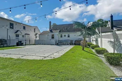 38-59 Taylor Road, Fair Lawn, NJ 07410 - Photo 20