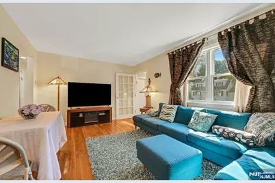 38-59 Taylor Road, Fair Lawn, NJ 07410 - Photo 8