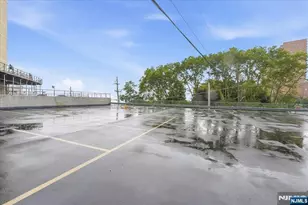6010 Blvd East 37, West New York, NJ 07093 - Photo 26
