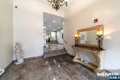 547 Gorge Road 2D #2D, Cliffside Park, NJ 07010 - Photo 24