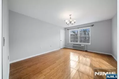 547 Gorge Road 2D #2D, Cliffside Park, NJ 07010 - Photo 14