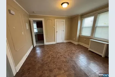 35 Monticello Avenue 3 #3, Newark, NJ 07106 - Photo 2
