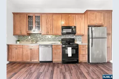 35 Waverly Street 3A #3a, Jersey City, NJ 07306 - Photo 20