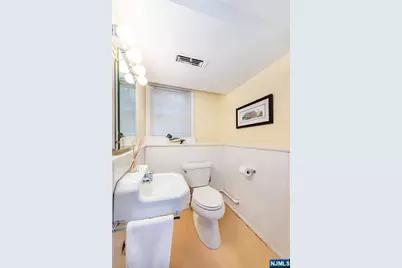 26 Cornell Way, Montclair, NJ 07043 - Photo 16