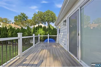 197 Krone Place, Hackensack, NJ 07601 - Photo 28