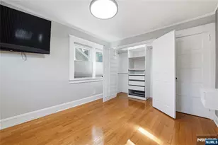 197 Krone Pl, Hackensack, NJ 07601 - Photo 18